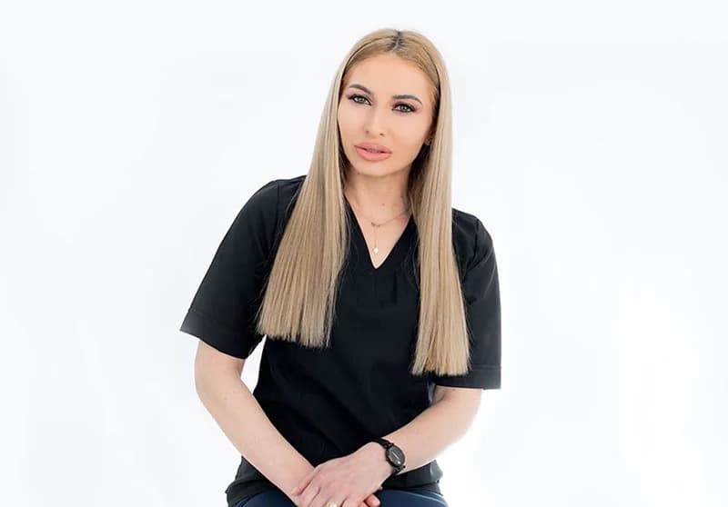 Dr. Vasilica Nechita — stomatolog și medic coordonator Rose Dental Expert, clinică stomatologică Suceava